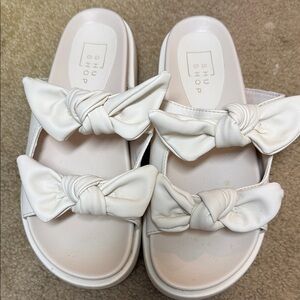 ShuShop Cream Knotted Slide Sandals